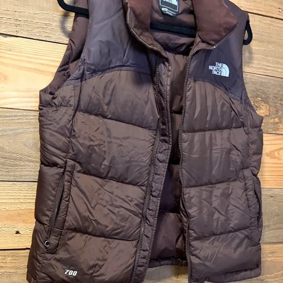 The North Face Chocolate Brown Puffer Vest - Picture 5 of 5